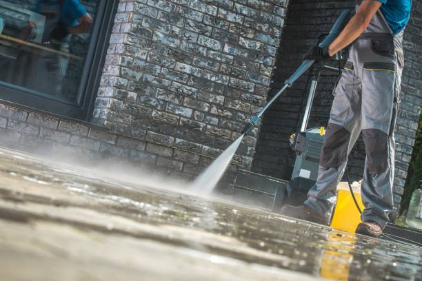 Best Pool Deck Cleaning  in Tioga Terrace, NY